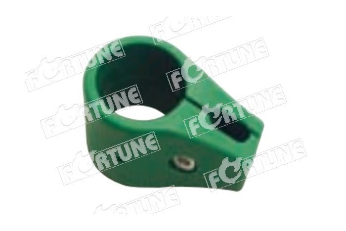 PLASTIC PANEL CLAMP